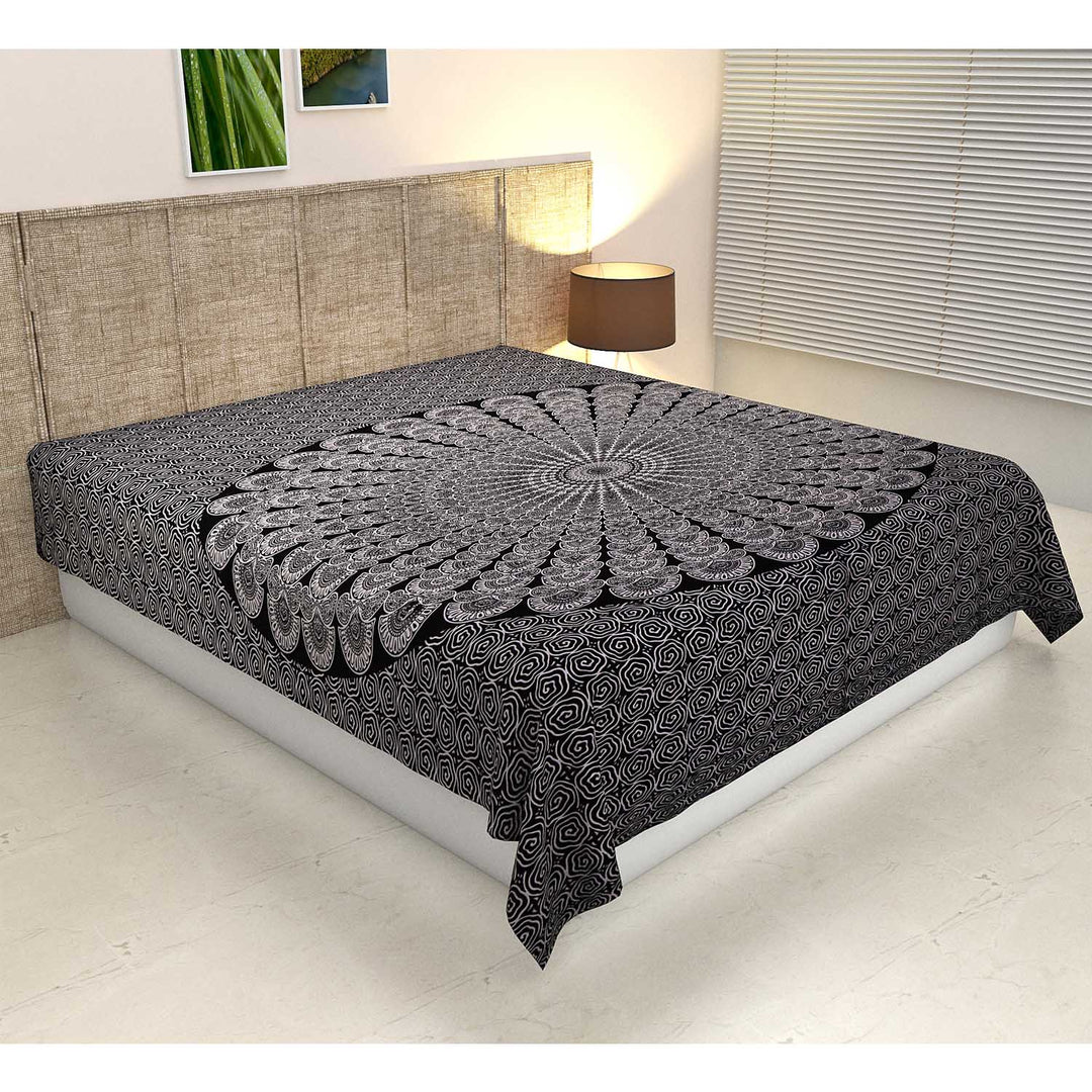 Mandala Amba bedspread 140