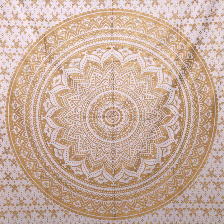 Mandala Amba bedspread 140