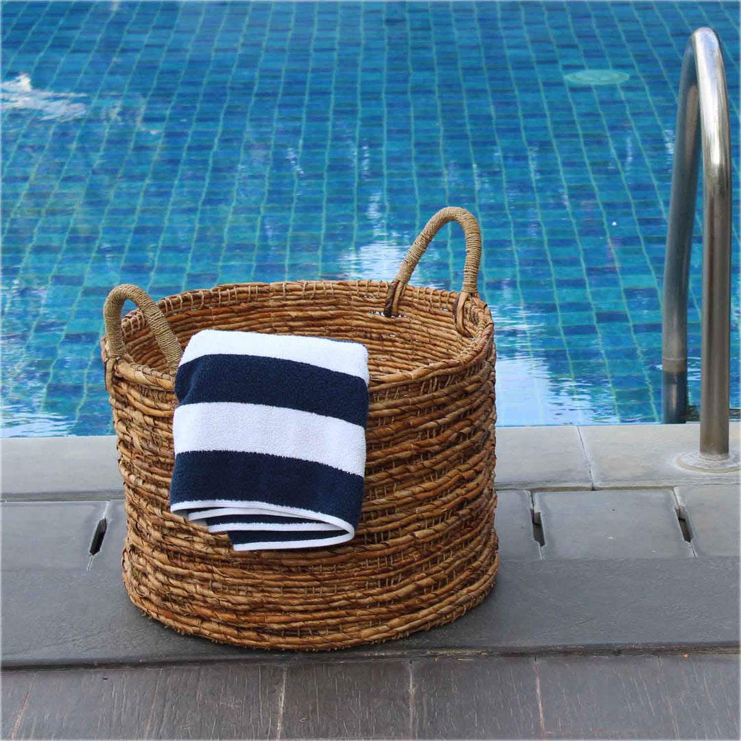 Vina wicker basket