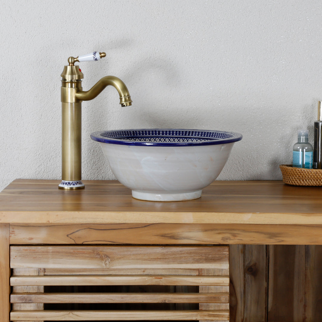Countertop sink for guest bathroom