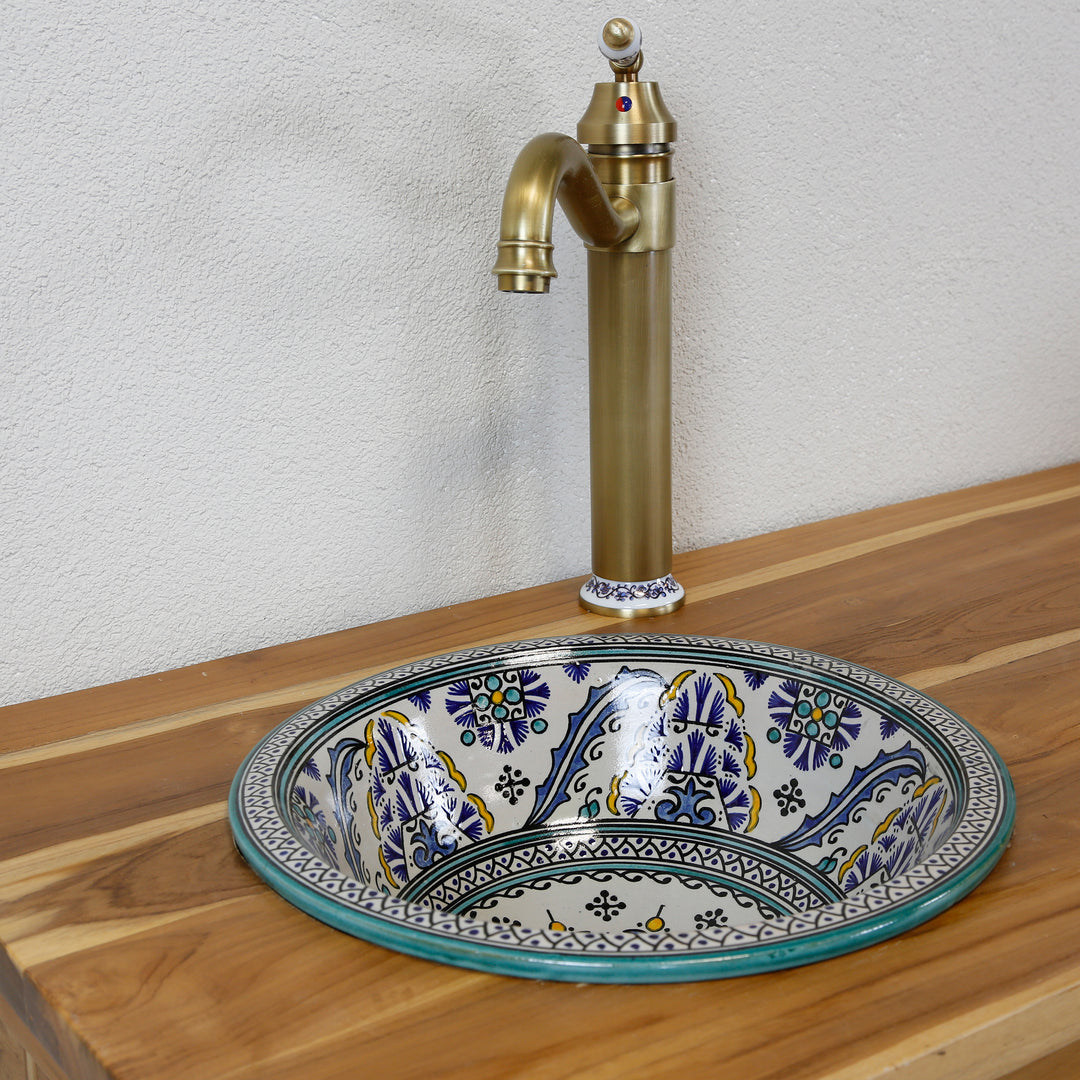 Washbasin for the bathroom