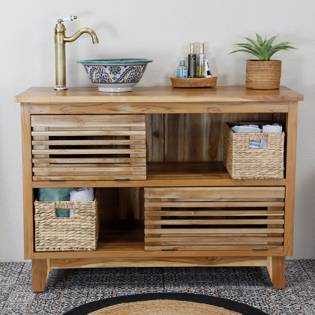 Washbasin for the bathroom