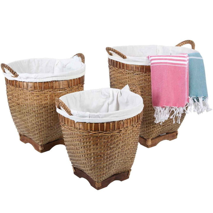 Lea rattan laundry basket with handle