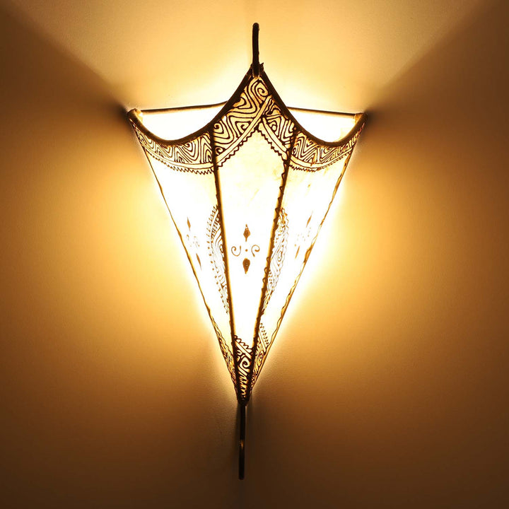 Moroccan leather wall lamp Mouna
