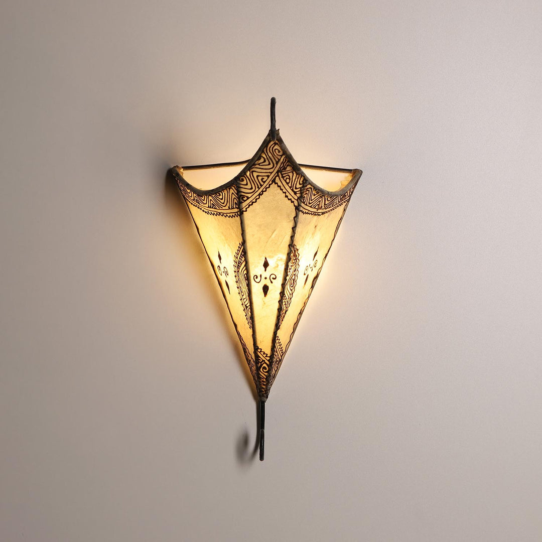 Moroccan leather wall lamp Mouna