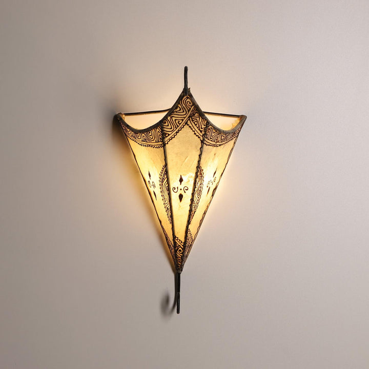 Moroccan leather wall lamp Mouna