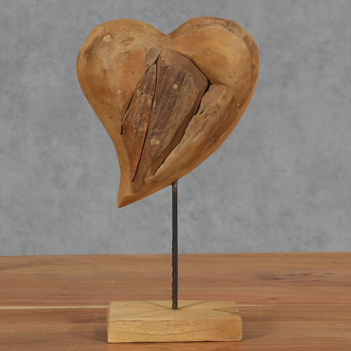 Heart sculpture Mariella