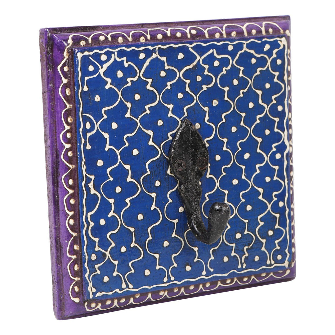 Oriental coat hook Vimala E