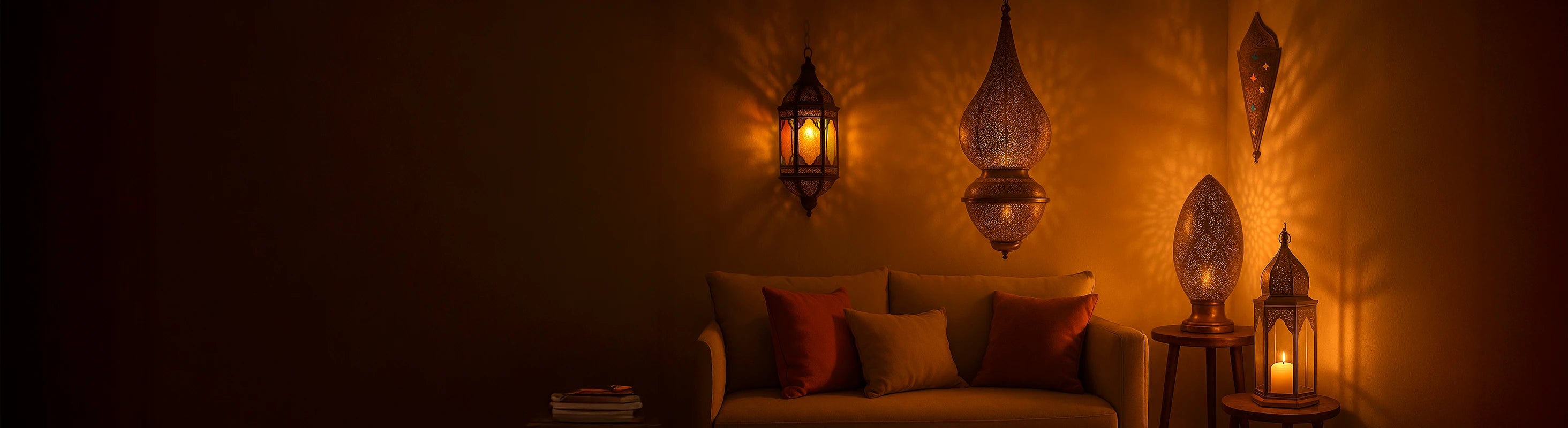 lighting – Lighting with lanterns, wall lights and lanterns in a warm light ambience