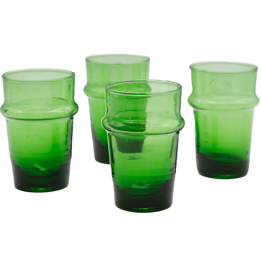Cappuccino glasses set in green glass, 4 pieces and mouth-blown with visible inclusions