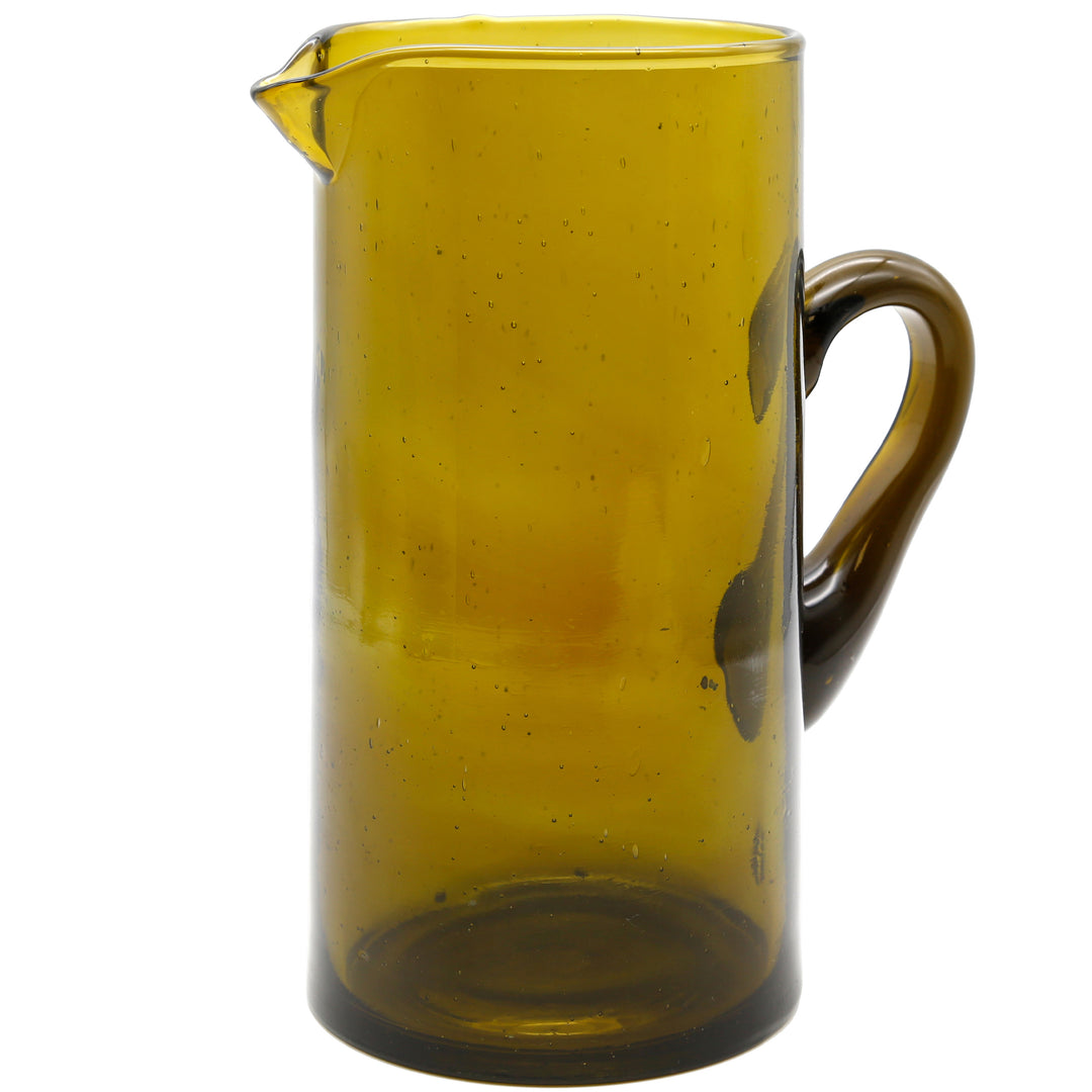 Handcrafted carafe made of recycled glass with a volume of 1 liter