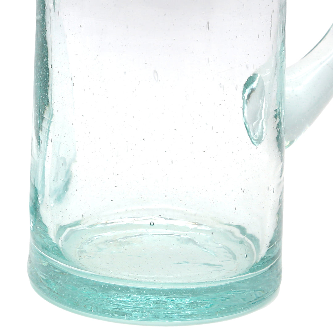 Glass carafe with clear lines - perfect for the table or kitchen