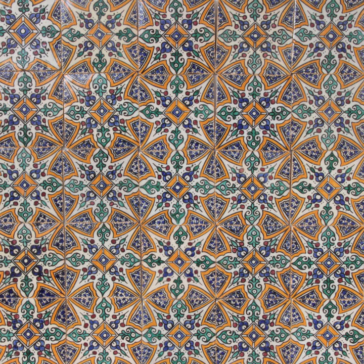Hand painted tile – Marrakech ornamentation