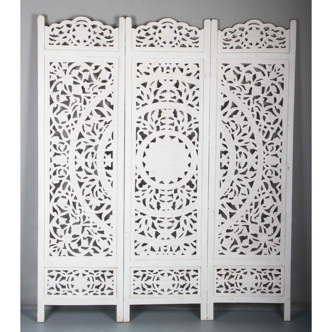 Indian wooden screen Fadi