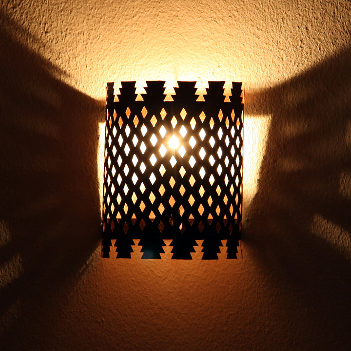 Oriental Iron Wall Lamp EWL09