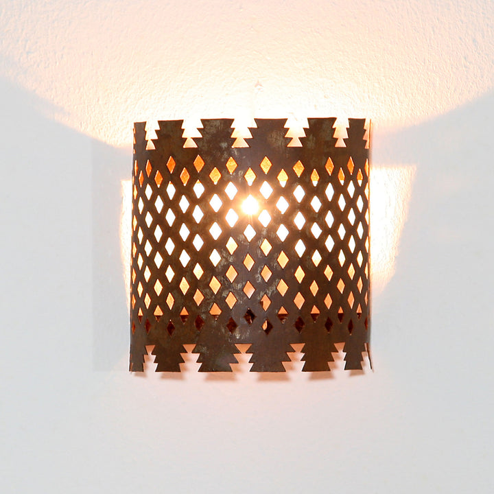Oriental Iron Wall Lamp EWL09