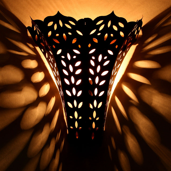 Oriental Iron Wall Lamp EWL16