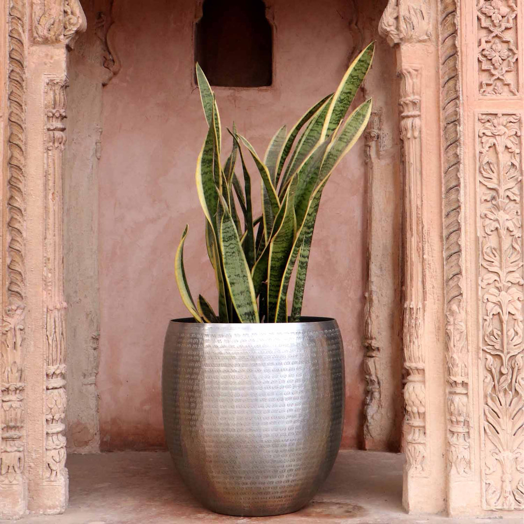 Castellon Oriental Flower Pot
